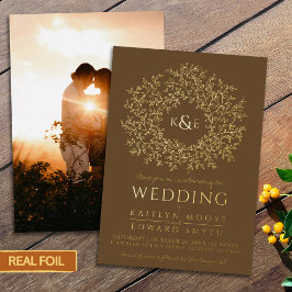 茶色の手描き葉モノグラム金ゴールド結婚ズ 箔招待状