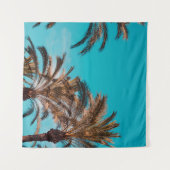 茶色の木のワームの視点写真 タペストリー (正面(横))