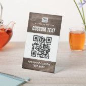 茶色の木目の外観のカスタムロゴQRコードと文字 台座サイン (インサイチュ)