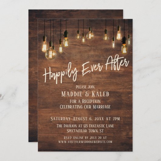 茶色の木製の壁のエジソンライトの後に幸せに 招待状 (正面/裏面)