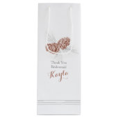 茶色の松ぼっくり絵の結婚式の引き出物袋 ワインギフトバッグ (正面)