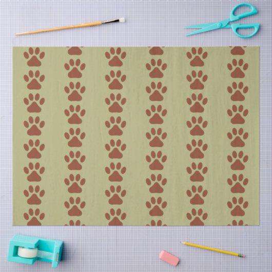 茶色の犬の足のパターン 薄葉紙 (クラフト)