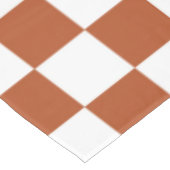 茶色の白いチェッ市松模様にクパターン テーブルクロス (アングル)