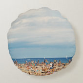 茶色の砂のビーチ ラウンドクッション (裏面)