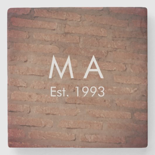 茶色の素朴なレンガ ストーンに名前の文字と年と日付 ストーンコースター (正面)