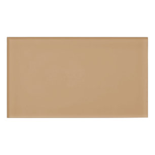 茶色の背景と白のデザイン 縁ど 名札