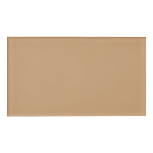 茶色の背景と白のデザイン 縁ど 名札 (正面)