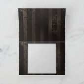 茶色の背景にスチームパンクストライプのトンボ シーズンカード (内部)