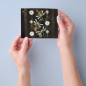 茶色の背景にスチームパンクストライプのトンボ チラシ (手)