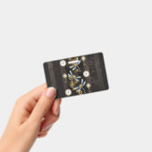 茶色の背景にスチームパンクストライプのトンボ バッジ (Handheld)