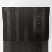 茶色の背景にスチームパンクストライプのトンボ 三つ折り招待状 (内部最初)