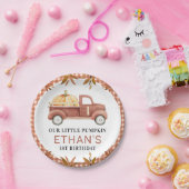 茶色の葉リトルカボチャートラック誕生日 ペーパープレート (パーティー)