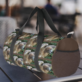 茶色の赤尾の鷹のパターン ダッフルバッグ