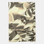 茶色の霧雨のイメージにベージュのストリーク キッチンタオル (縦)