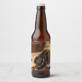 茶色の革ケース入りのヴィンテージアナログカメラ ビールラベル (正面)