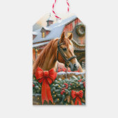 茶色の馬、リボンと納屋の素朴なクリスマス ギフトタグ (正面)