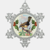 茶色の鳥のスノーフレークのペーターのクリスマスオーナメント スノーフレークピューターオーナメント (正面)