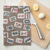 茶色の麻雀タイル(記号) キッチンタオル (四つ折り)