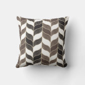 茶色の黒いヘリンボーン手描きパターン クッション (裏面)