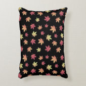 茶色エレガントの赤い紅葉パターン | アクセントクッション (正面(垂直))