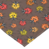 茶色カラフルのラディバグ テーブルクロス (アングル)