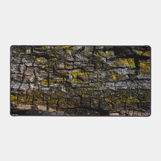 茶色クール色の黄色い苔の木の樹皮 デスクマット (正面)