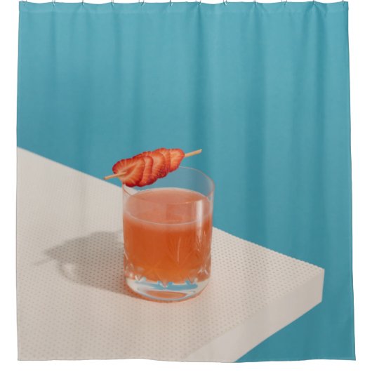 茶色澄んの液体を入れた飲用ガラス シャワーカーテン (正面)