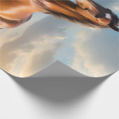 茶色素晴らしの馬がビーチに ラッピングペーパー (角)