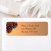 茶色素朴のベージュの松の円錐のラカスタムベル ラベル (インサイチュ)