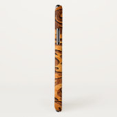 茶色素朴の木フェイク材フローラ渦巻き彫り Case-Mate iPhoneケース (裏面/右)