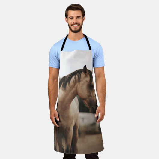 茶馬 エプロン (着用した状態)
