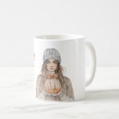 茶髪の女性の帽子のかぼちゃ It's Fall Y'all コーヒーマグカップ (正面右)