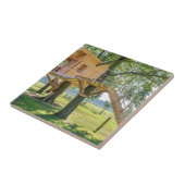 草が付いているオークの木の木の樹上の家 タイル (側面)