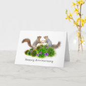 草と花のリスの記念日カード カード (黄色い花)