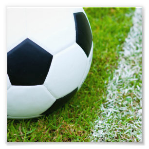 草のクローズアップのサッカーボール フォトプリント           