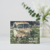 草のパーソナライズなパーティーの古いトラック 招待状 (スタンド正面)