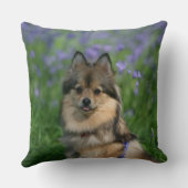 草のポメラニア犬 クッション (裏面)