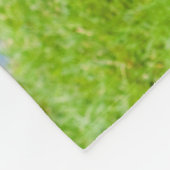 草のメスの赤茶色の房状の潜水ガモ フリースブランケット (角)