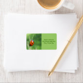 草のラベルのブレード上のラディバグ ラベル (インサイチュ)