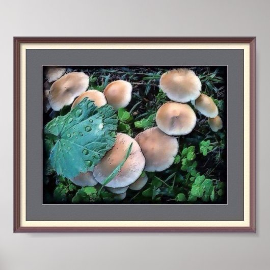 草の中のキノコのポスター ポスター (正面)