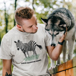 草の中のゼブラ現実的イラストレーション Tシャツ