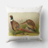 草の原の中のリングや輪の首飾りキジ クッション (裏面)