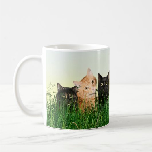 草の子猫猫 コーヒーマグカップ (左)