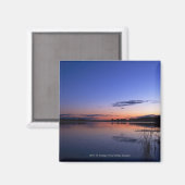 草の生えたワバムン湖の夕日 マグネット (正面/裏面)