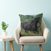 草の純血種の馬のランニング クッション (椅子)