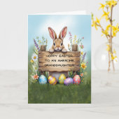 草の素晴らし復活祭の卵の孫娘バニー カード (黄色い花)