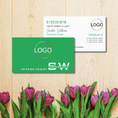 草の緑の平白とモノグラムとロゴ 名刺