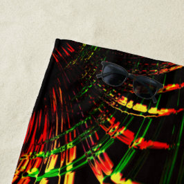 草の葉花びらと彫り物？ ビーチタオル