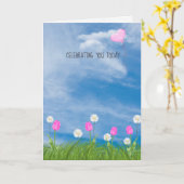 草の誕生日のチューリップとデイジー カード (黄色い花)