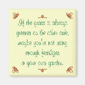 草もしは向こう側では常に緑が多い。 マグネット (正面)